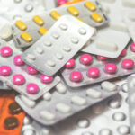 Pacientii, medicii si farmacistii sunt incurajati sa raporteze reactiile adverse ale medicamentelor