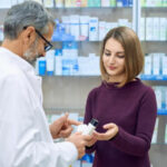 Asociatiile de farmacii independente cer ca adaosul pentru medicamentele scumpe sa nu mai fie limitat